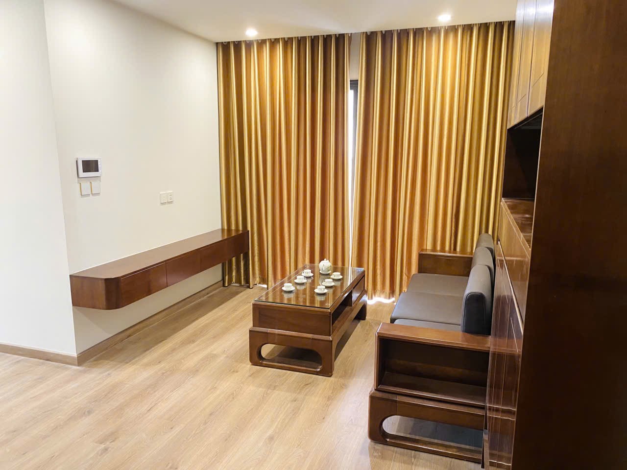 Cho thuê căn hộ 3n2vs  Imperia Vinhomes Smart City 74m2, 3PN ,mpdv