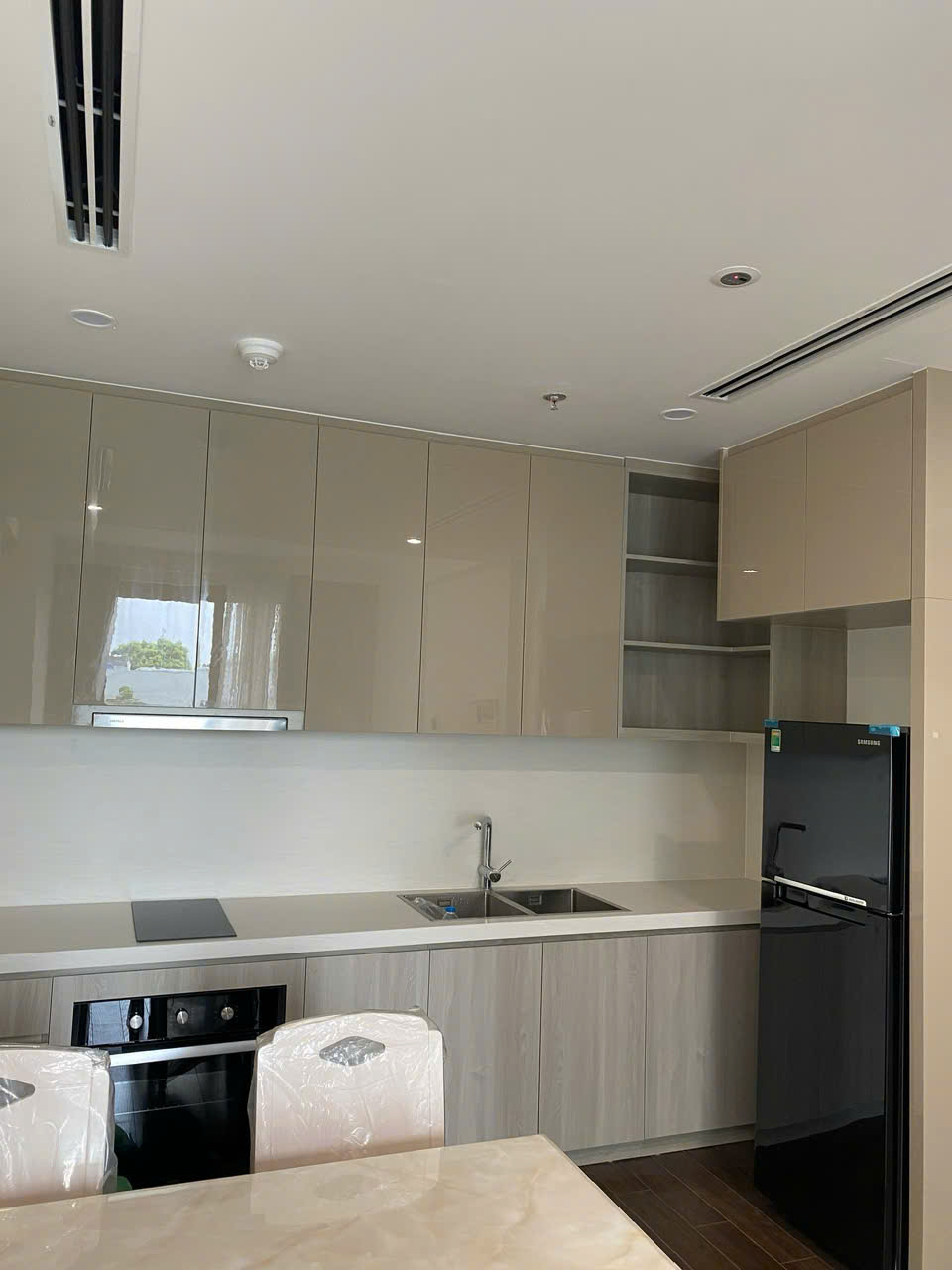 CHO THUÊ NGAY CĂN HỘ MASTERI 3N2VS ĐẲNG CẤP!