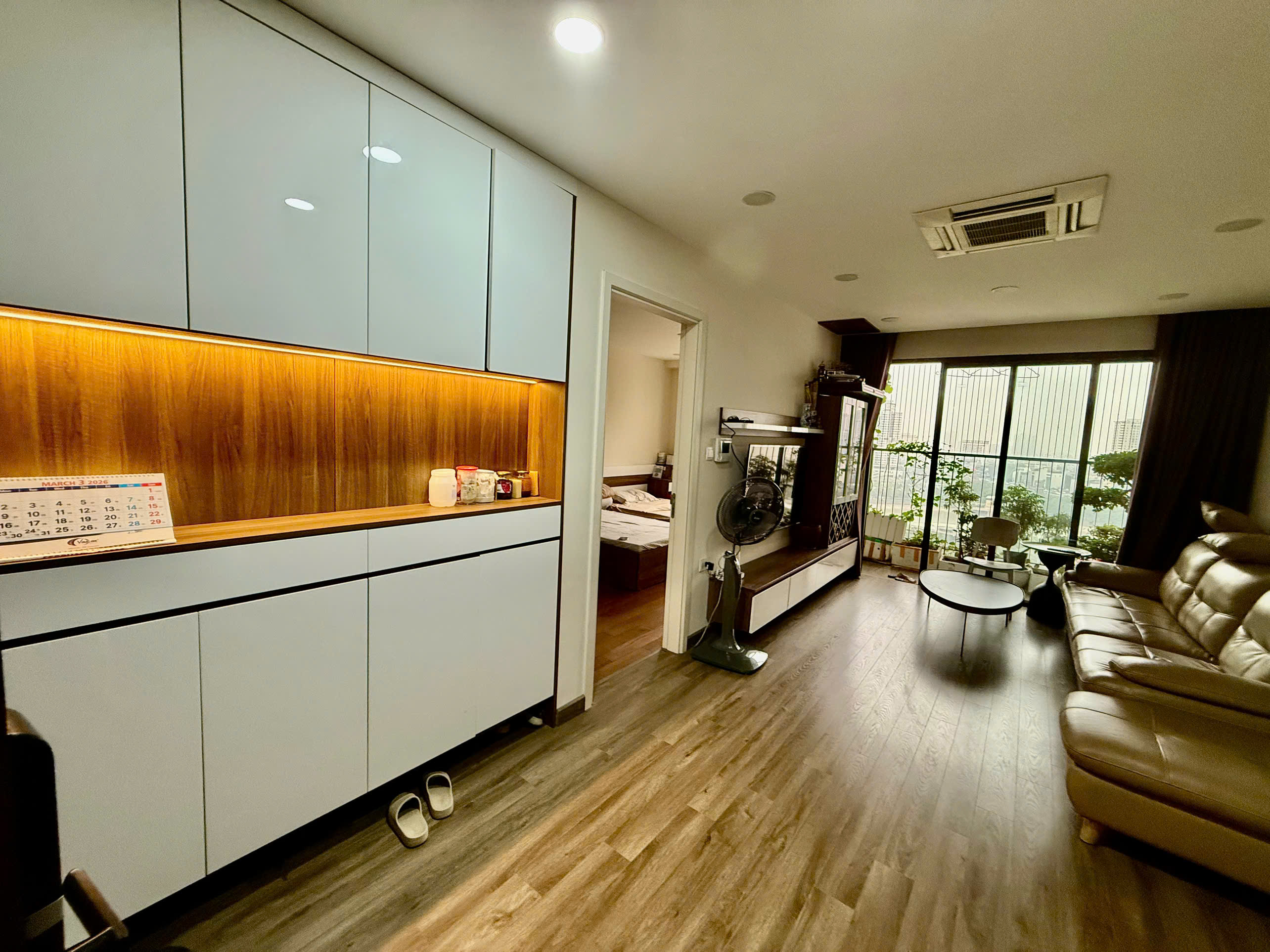 THIỆN CHÍ MUỐN BÁN 2PN GIÁ TỐT – FULL NỘI THẤT – SẴN SỔ D'CAPITALE 🔥